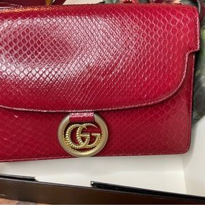 Gucci Leather Shoulder Bag